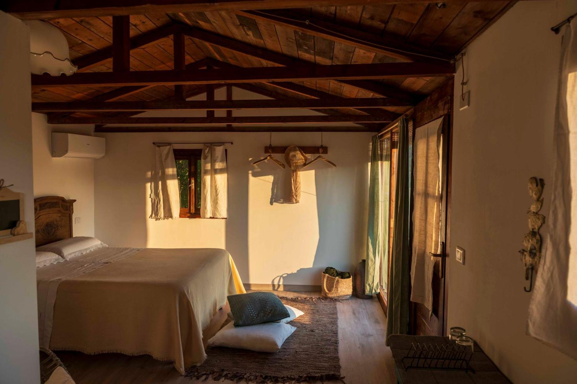 Bed and Breakfast Le Bumbarelle Tavoleto Екстер'єр фото