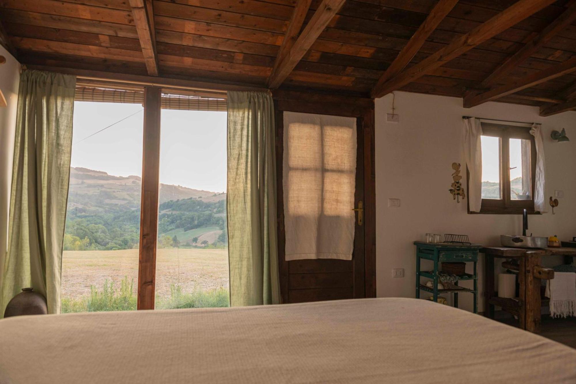 Bed and Breakfast Le Bumbarelle Tavoleto Екстер'єр фото